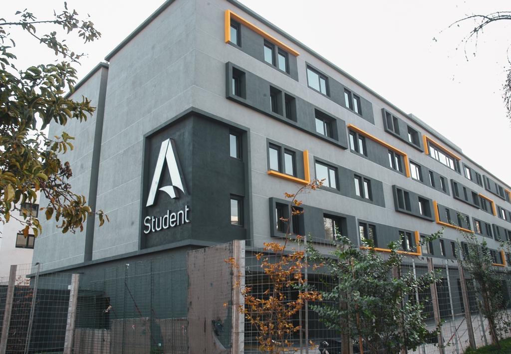 Astudent